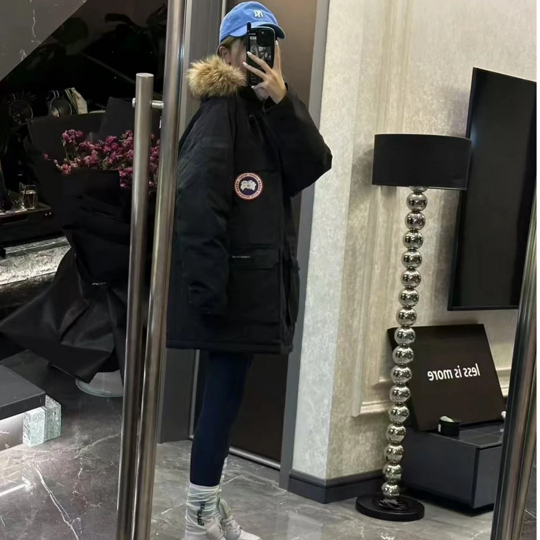 99新 CANADA GOOSE 010260 滑雪季大衣防风防水保暖羽绒服 s码