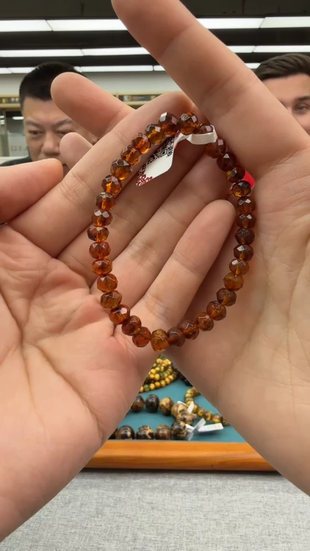 【闪购商品】琥珀手串未镶嵌449秒拍号