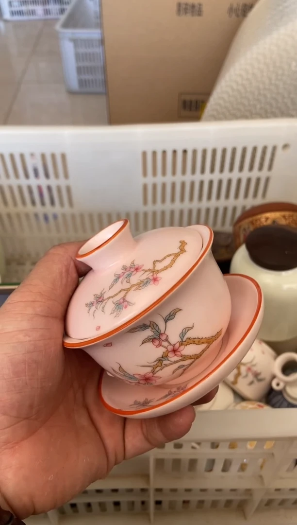 杯无运费险有瑕疵的摄影的产品有使用过的痕迹有点脏介意勿拍
