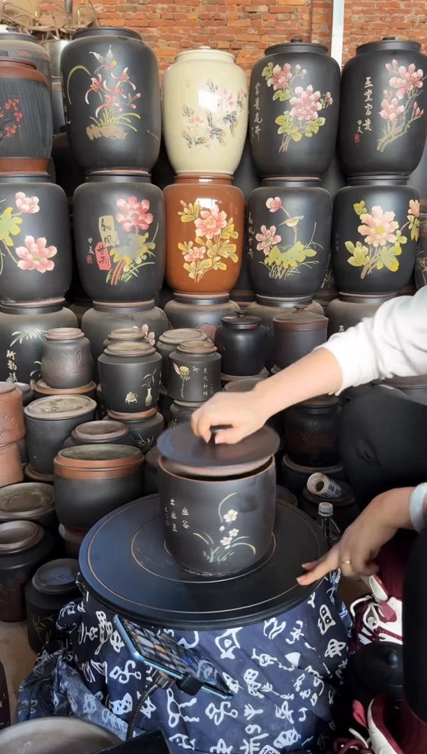 【闪购商品】壶瑕疵茶叶罐小五饼彩填   481