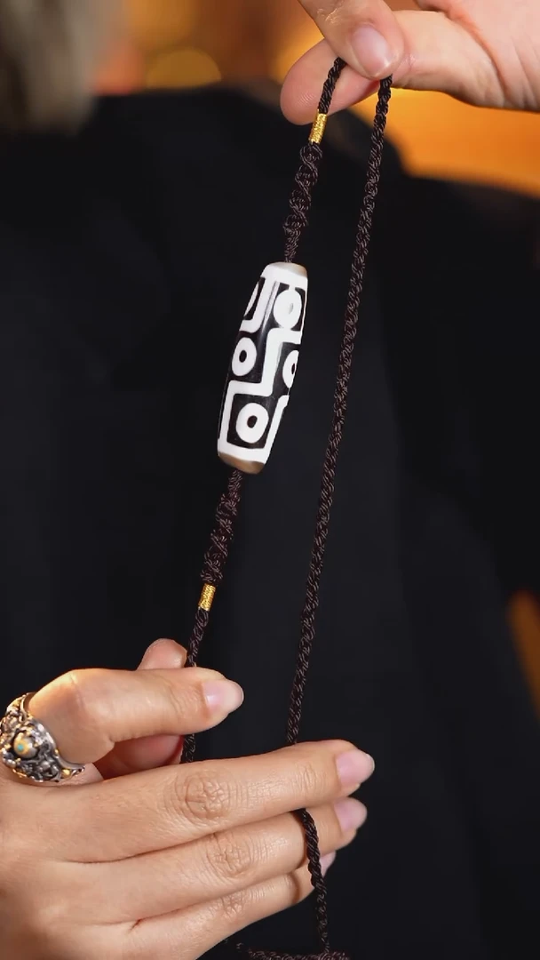 未镶嵌颈饰玛瑙/玉髓折线九眼锁骨链