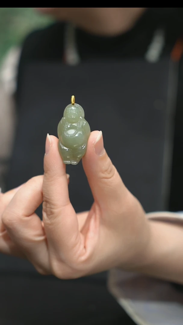 颈饰未镶嵌和田玉佛公