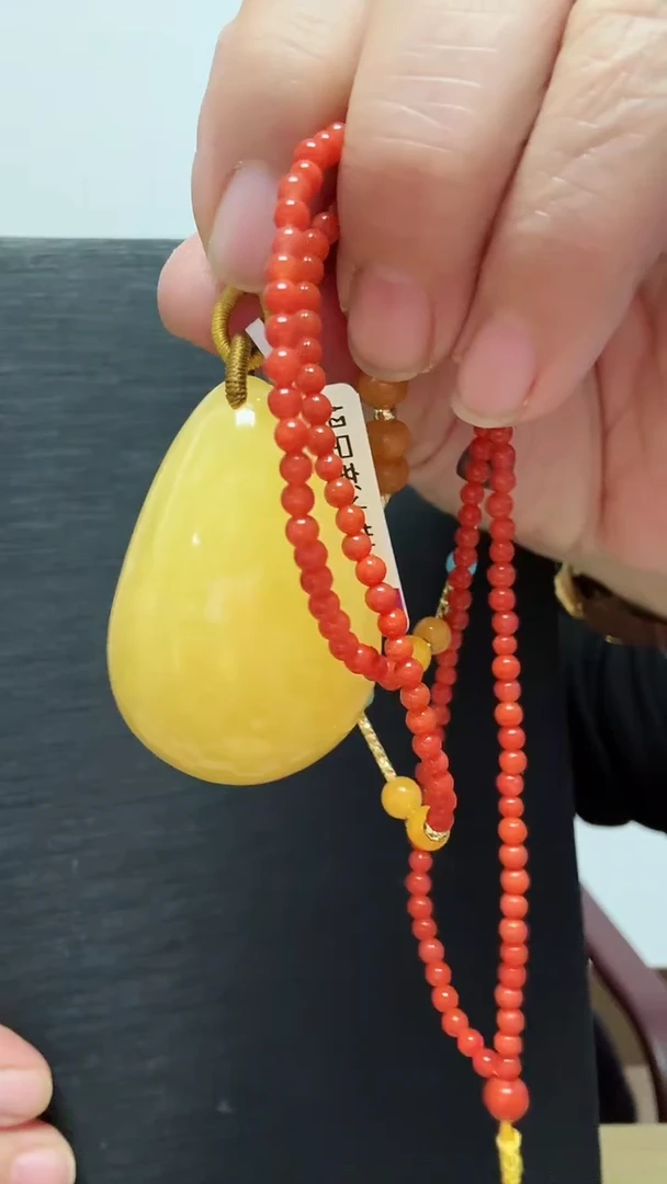 蜜蜡颈饰未镶嵌蜜蜡吊坠