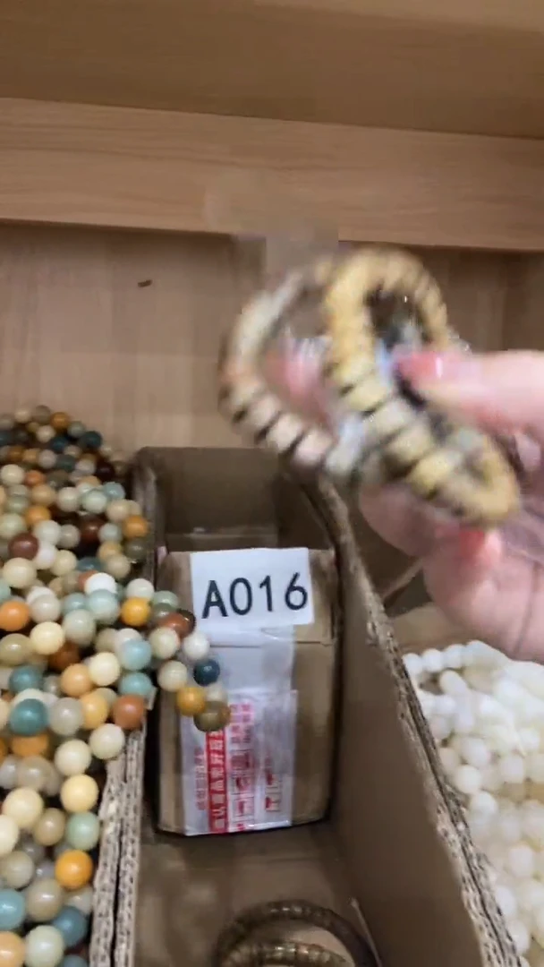 吊坠猴头核桃W**r6565145