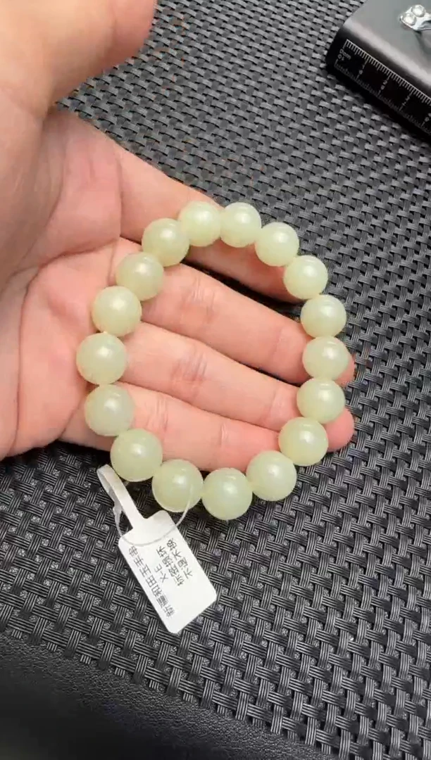 未镶嵌手串和田玉若羌黄口（暖白）手串卡12