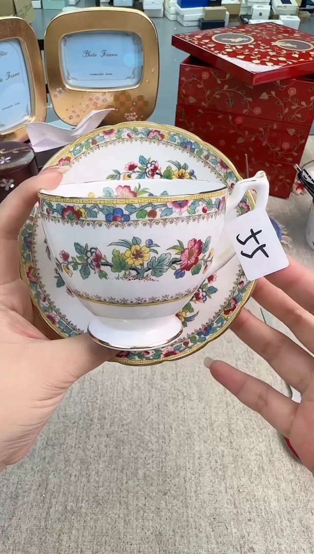 瓷片泡泡家的瓷器真好看