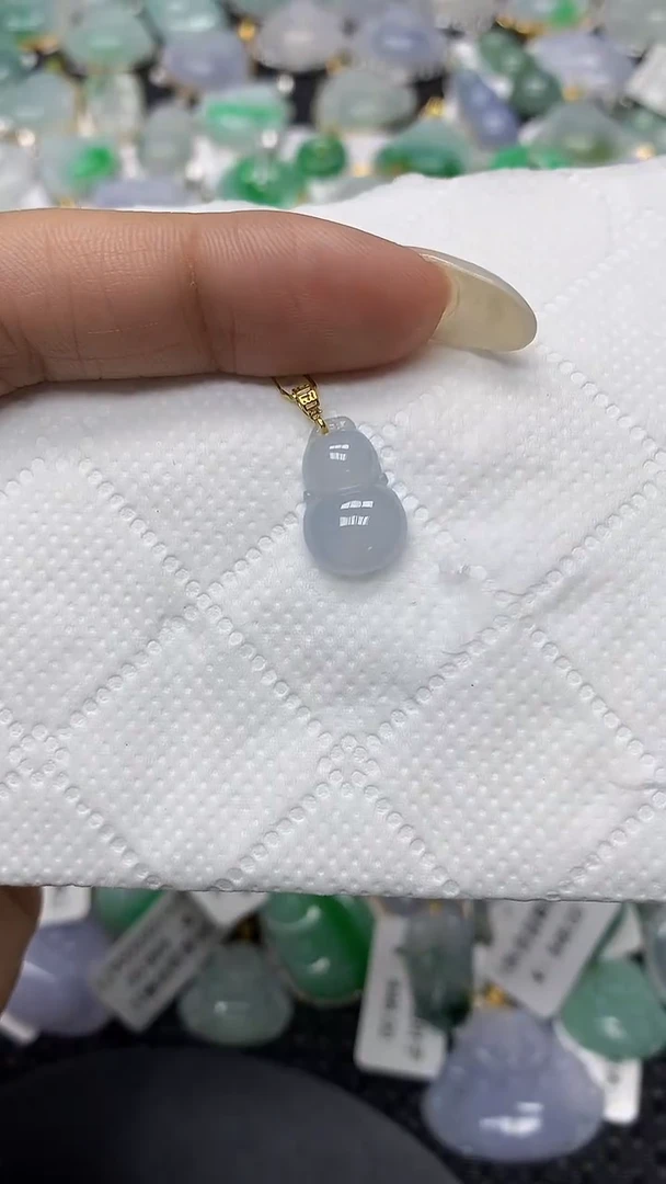 颈饰18K金镶嵌翡翠11111111111