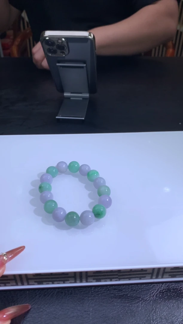 未镶嵌定制翡翠金**光翡翠