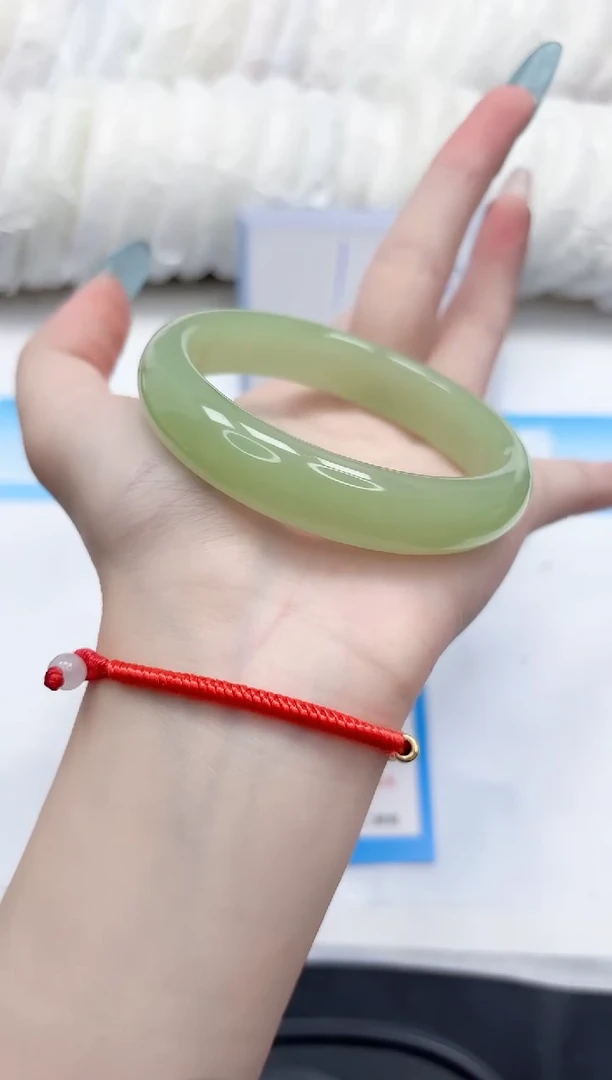 石英质玉手镯未镶嵌185-58