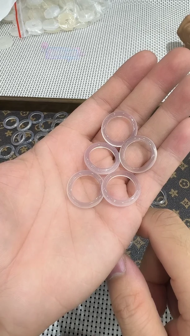 玛瑙/玉髓戒圈未镶嵌玛瑙戒圈紫多样性发其一