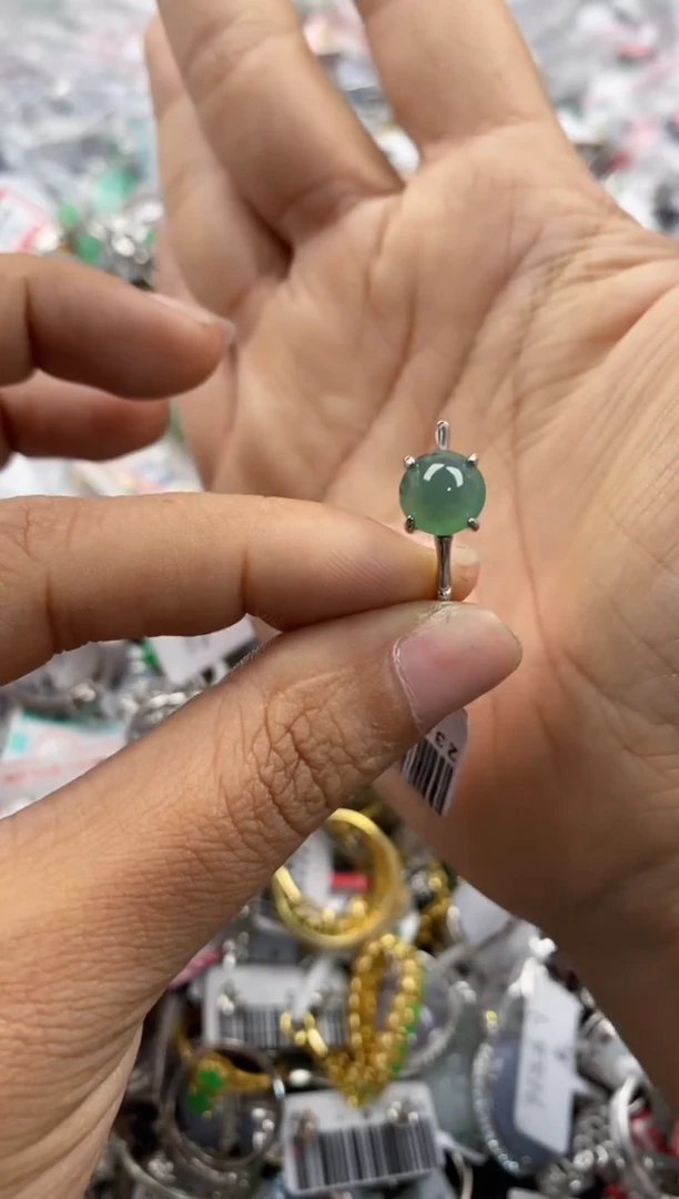 银S925镶嵌戒指翡翠10        9