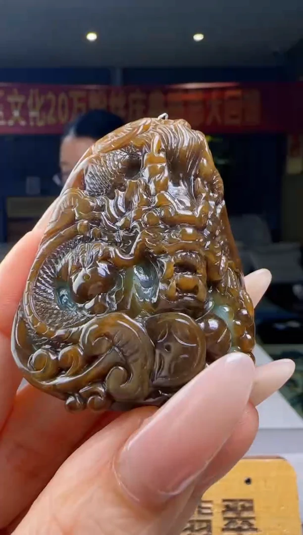 翡翠未镶嵌颈饰YJ@@WS1WX37760