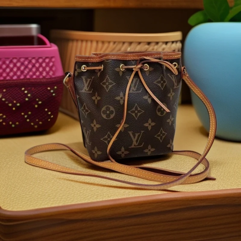 95新 LouisVuitton/路易威登   老花水桶 1478 4875