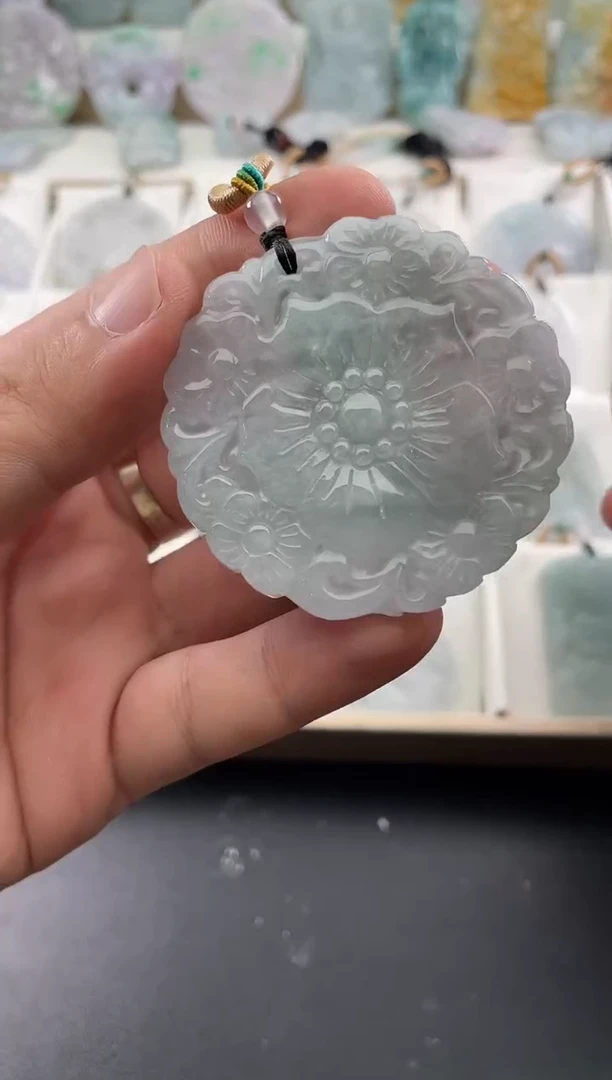 颈饰未镶嵌翡翠25/11/14/.183