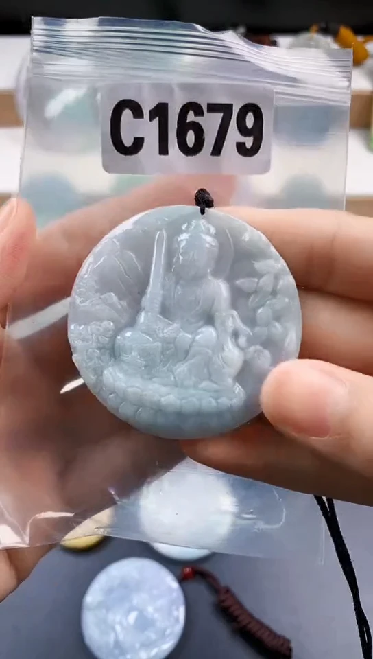 颈饰未镶嵌翡翠天然翡翠吊坠挂件