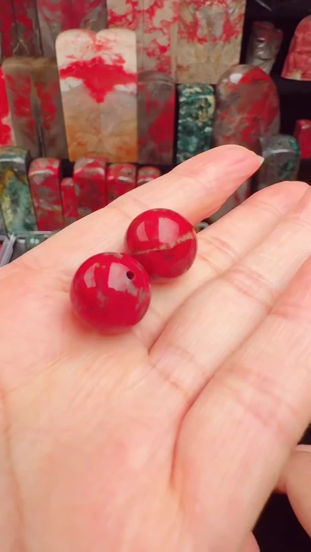 昌化鸡血石昌化鸡血石圆珠