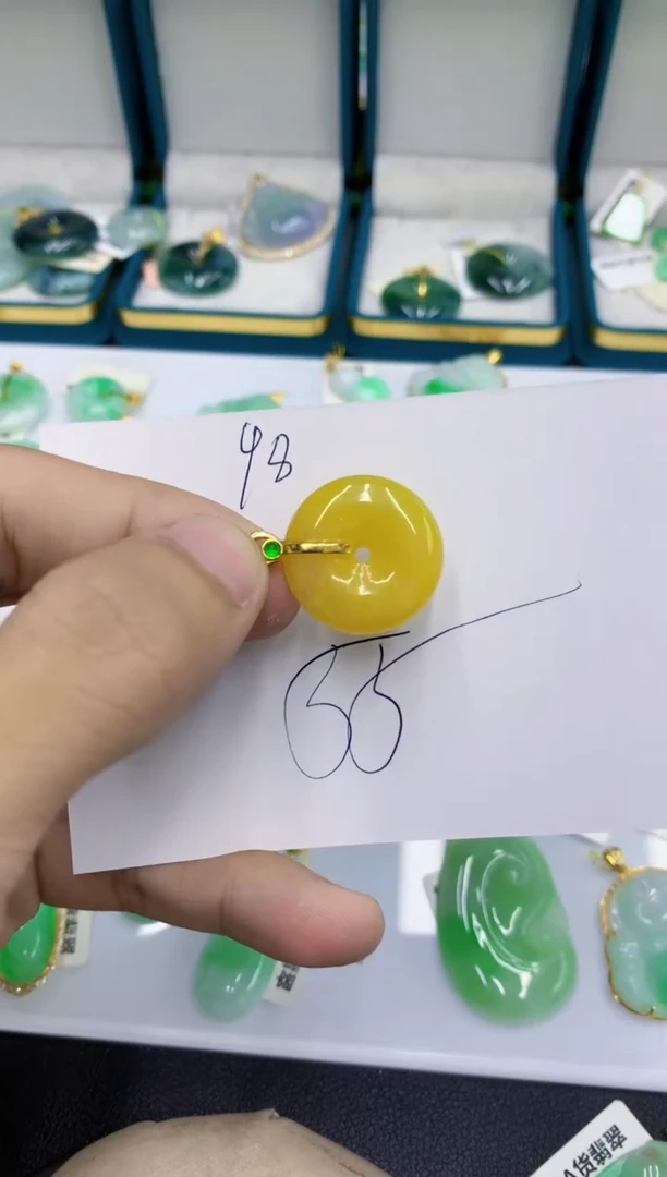 颈饰未镶嵌翡翠1111111