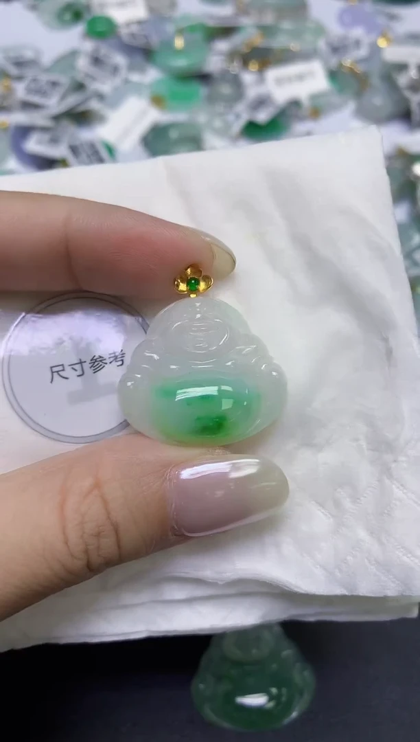 颈饰18K金镶嵌翡翠天然缅甸翡翠A货百元以上9元证书费自理