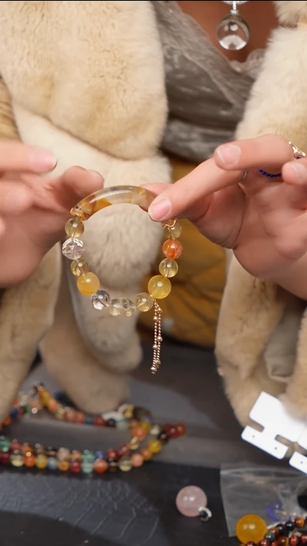 水晶摆件未镶嵌47