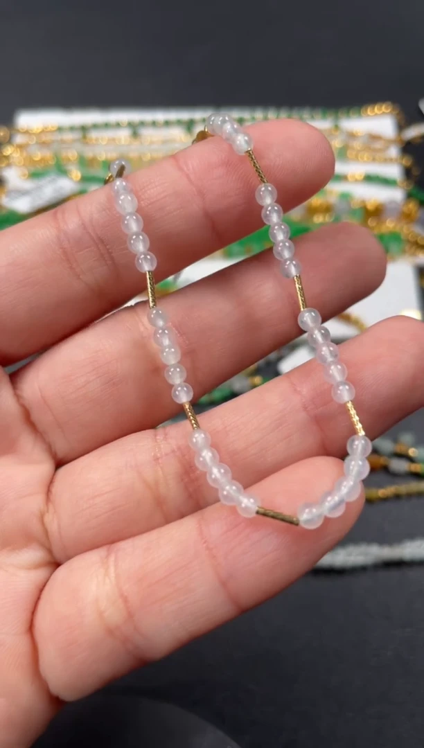 18K金镶嵌手链翡翠一条  P564