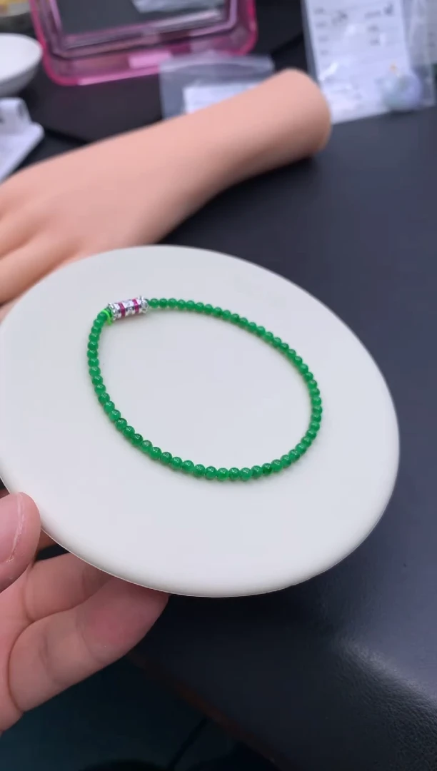 未镶嵌定制翡翠48小时鉴赏期 退货不扣服务费