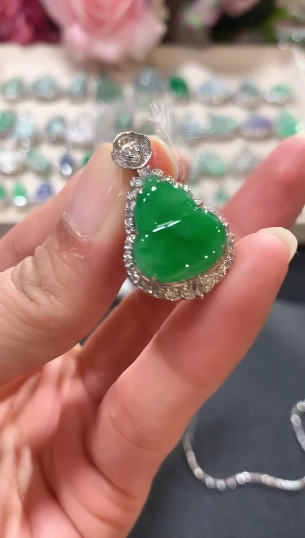 吊坠(不含链)18K金镶嵌翡翠n36