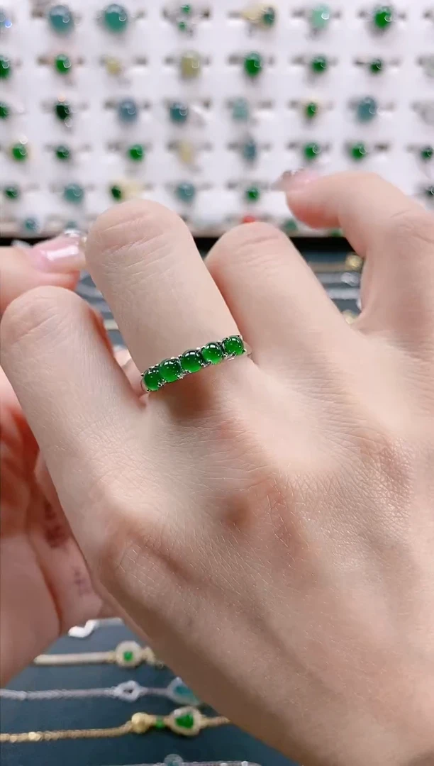 【闪购商品】翡翠戒指银S925镶嵌天然翡翠