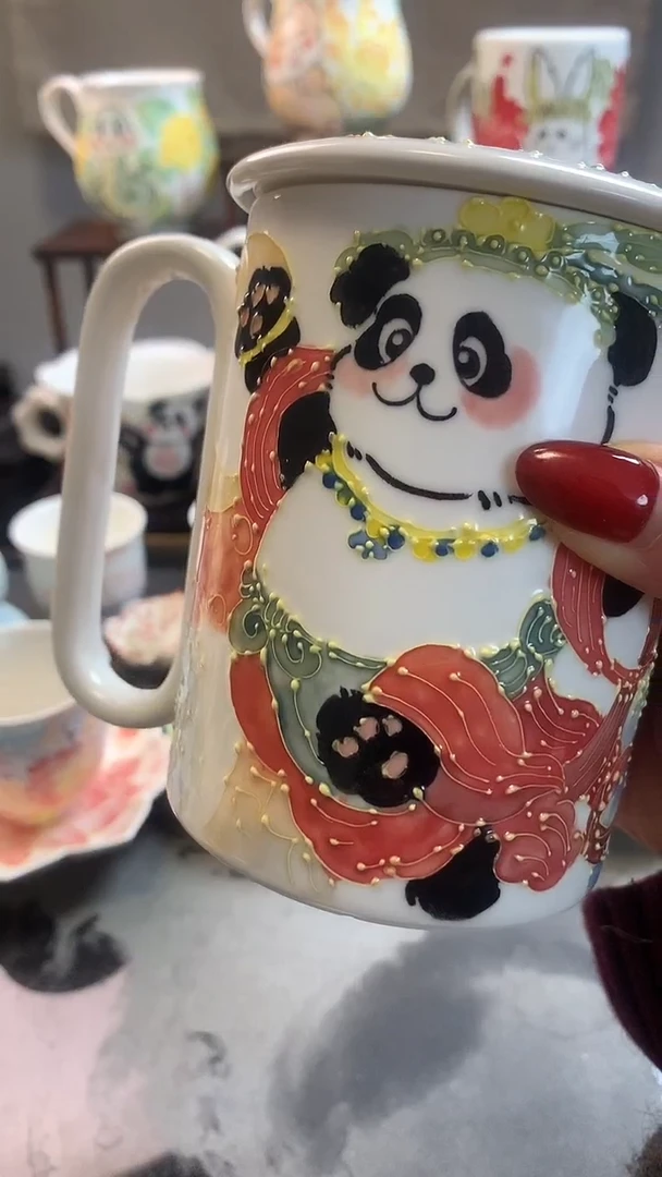 一味*手绘*飞天熊猫杯