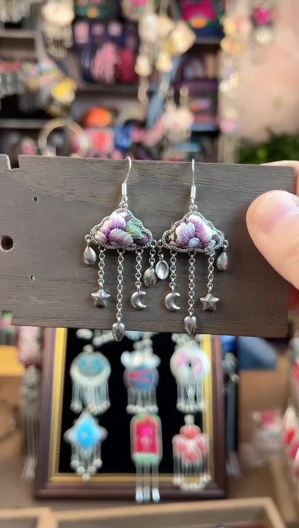 织绣民族风手工非遗老绣饰品623