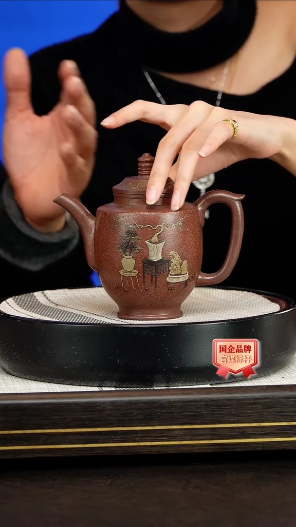 茶壶紫砂诸葛永南/宫灯