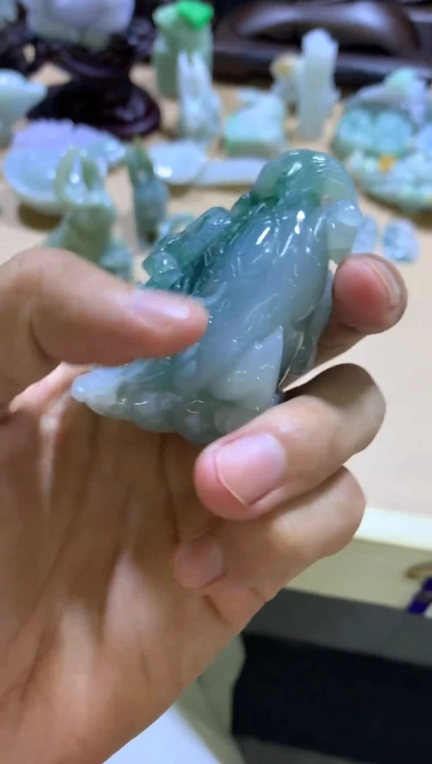 翡翠摆件未镶嵌用****3翡翠摆件