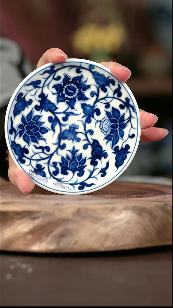 手绘 高温现代瓷  气窑  缠枝莲杯垫10CM