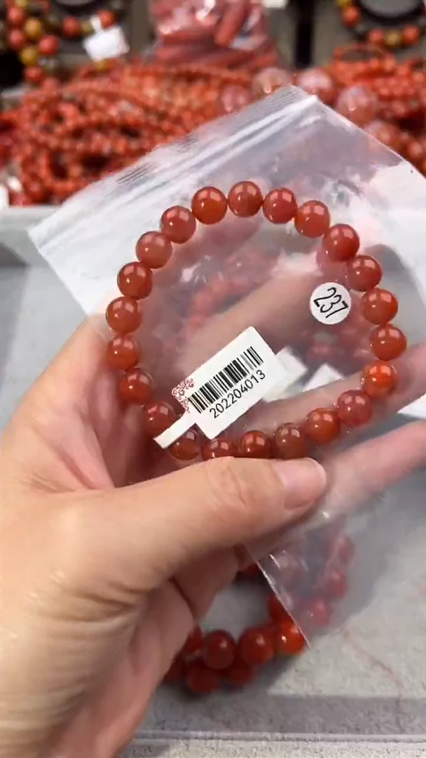 南红玛瑙手串未镶嵌9+