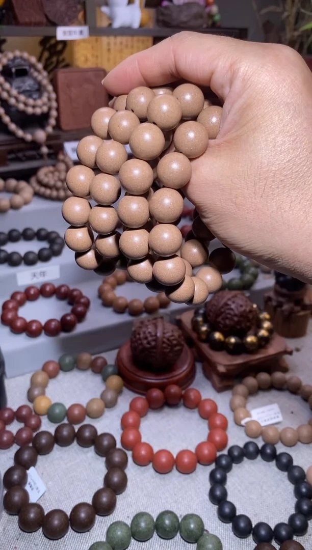 泥塑大瑕疵瑞雪龙涎1.5尺寸*15