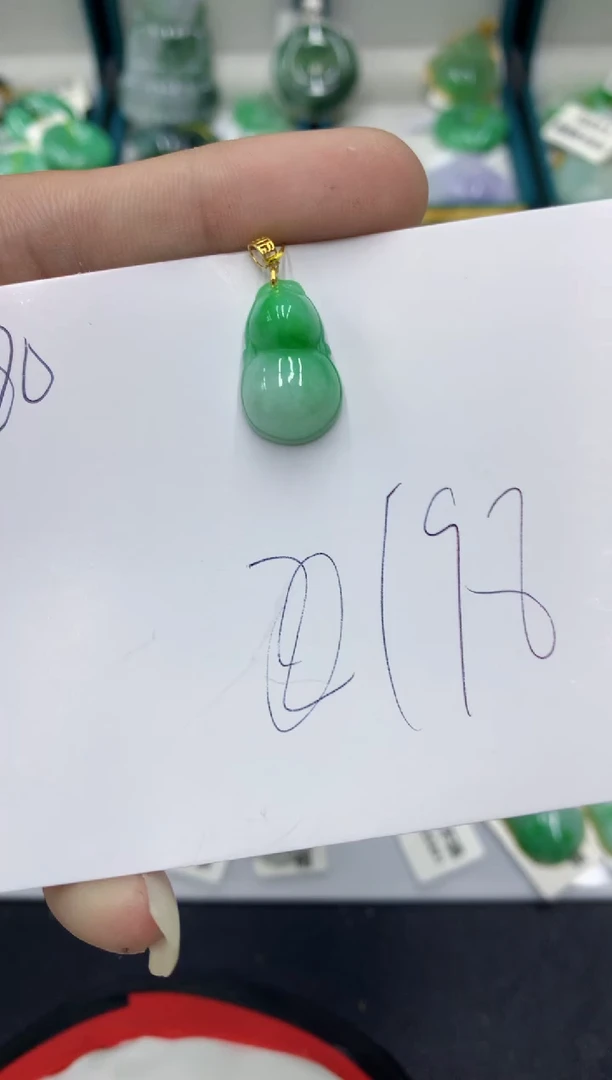 【闪购商品】翡翠颈饰18K金镶嵌翡翠