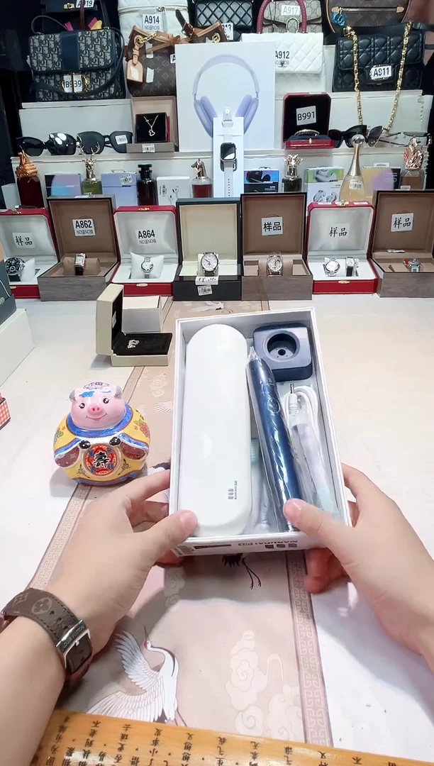 瓷片瓷器 库房到期 全部地板价@@1