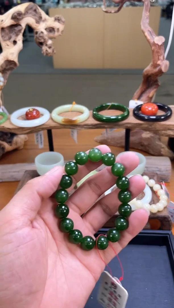 未镶嵌手串和田玉卡12俄料碧玉圆珠