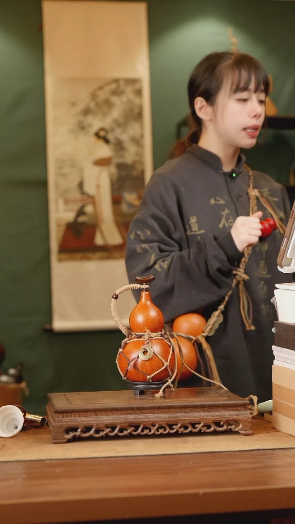 129号精品天然大漆酒葫芦一物一拍~