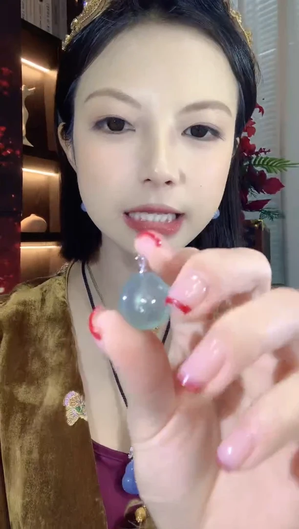 吊坠(不含链)18K金镶嵌翡翠C11