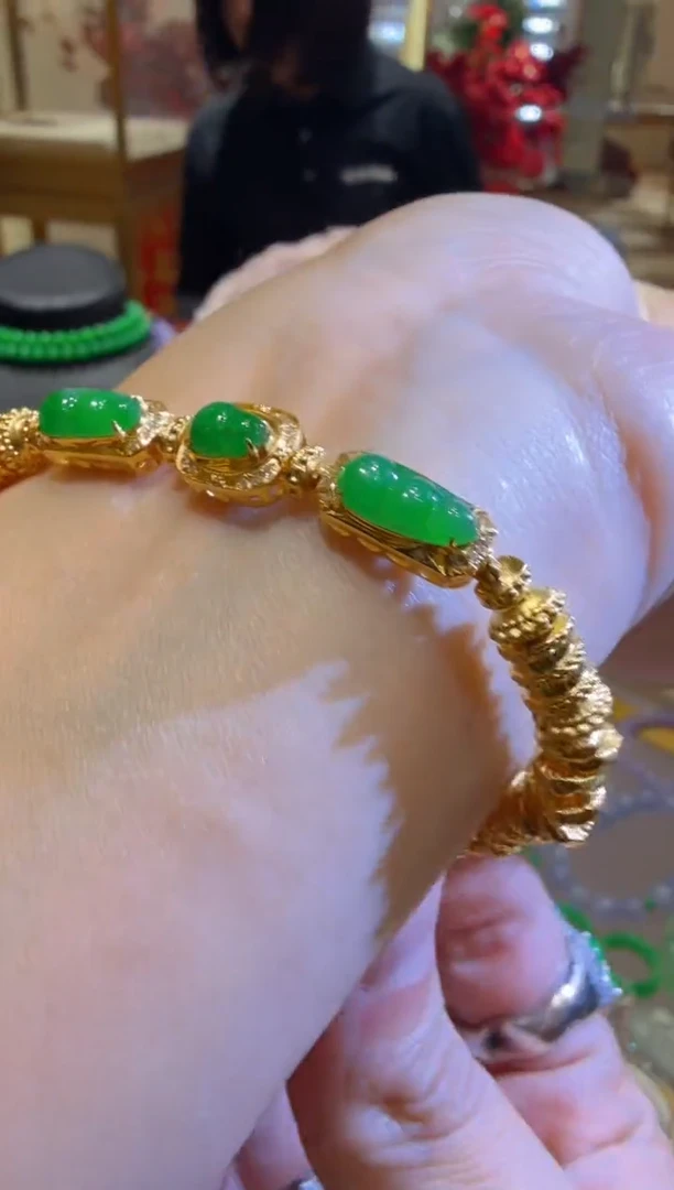 足金镶嵌手链翡翠多样性团购发一件