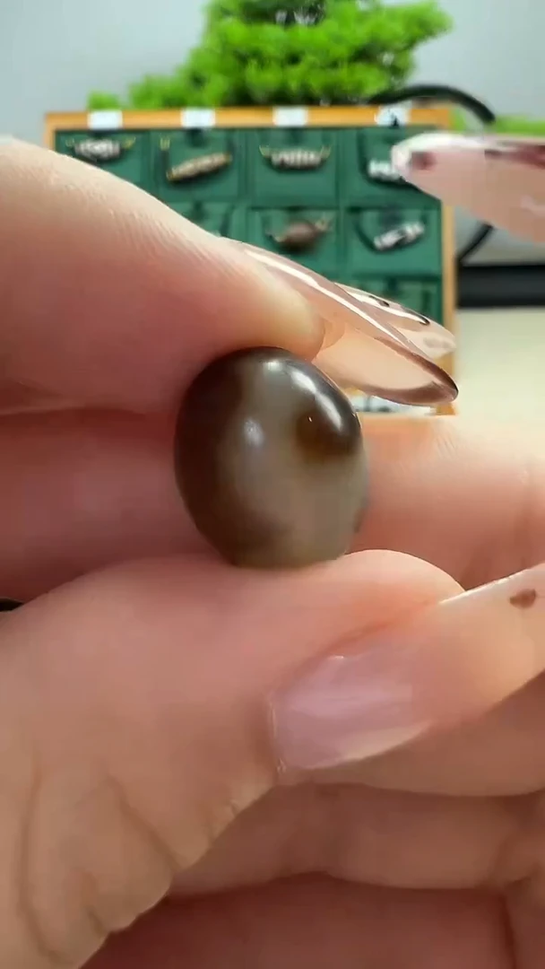 玛瑙/玉髓（覆膜）颈饰未镶嵌102.（微瑕随机发货）