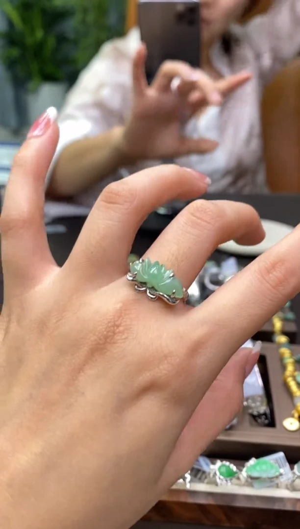 颈饰银S925镶嵌翡翠净货13691