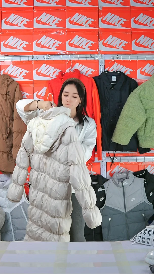 A  2094  闪购编码Nike/Jordan运动衣以直播间过款为准尺码S