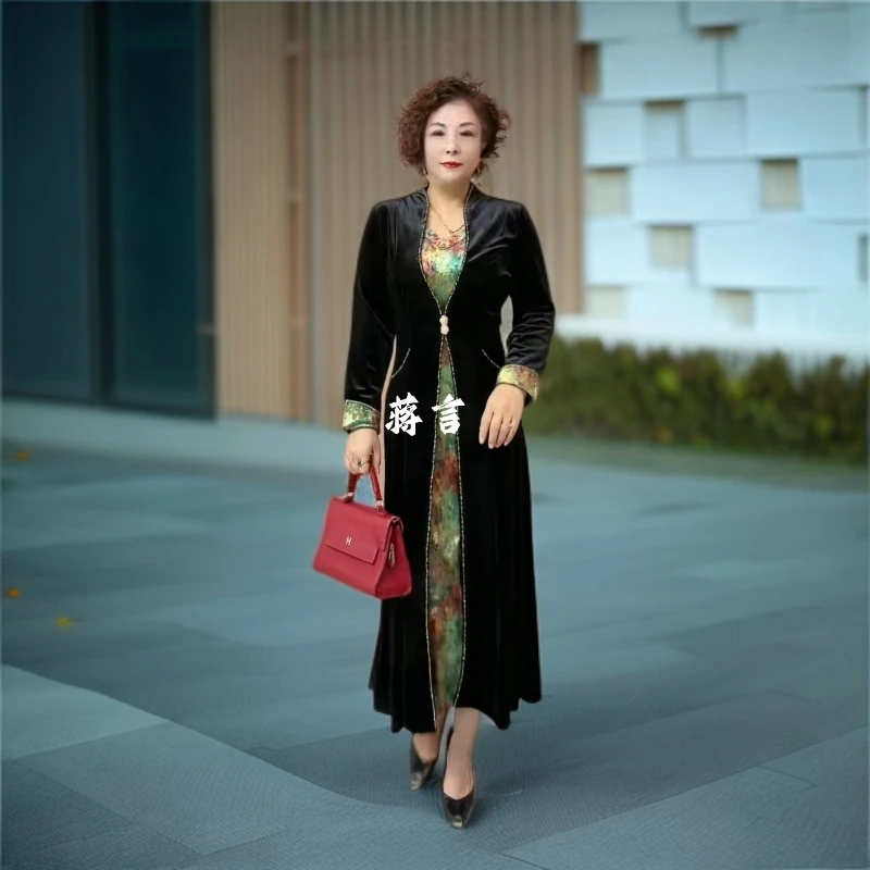 喜婆婆春秋长袖时尚大码V领丝绒连衣裙中老年妈妈装气质长裙打底