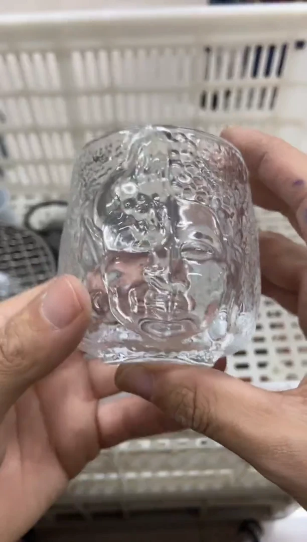 杯无运费险有瑕疵的摄影的产品有使用过的痕迹有点脏介意勿拍