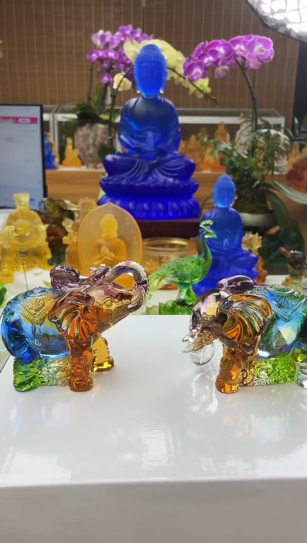 手工艺品琉璃彩色招财纳福对象10*9公分