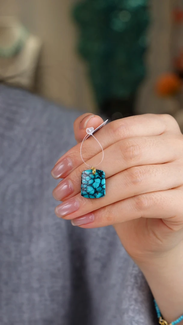 【闪购商品】绿松石吊坠(不含链)18K金镶嵌1