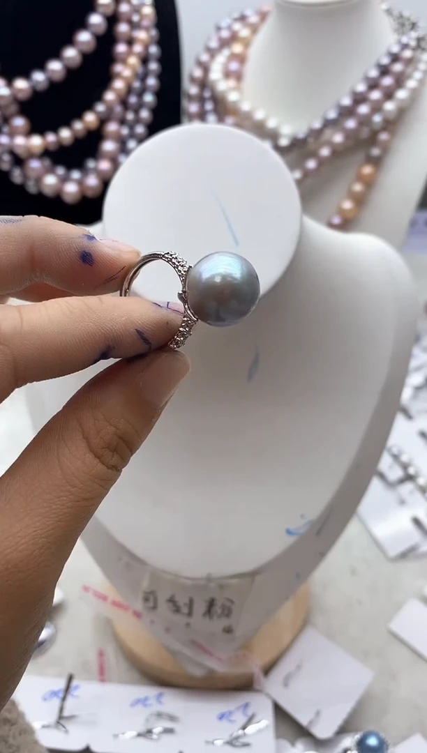 【闪购商品】淡水珍珠颈饰钛钢109