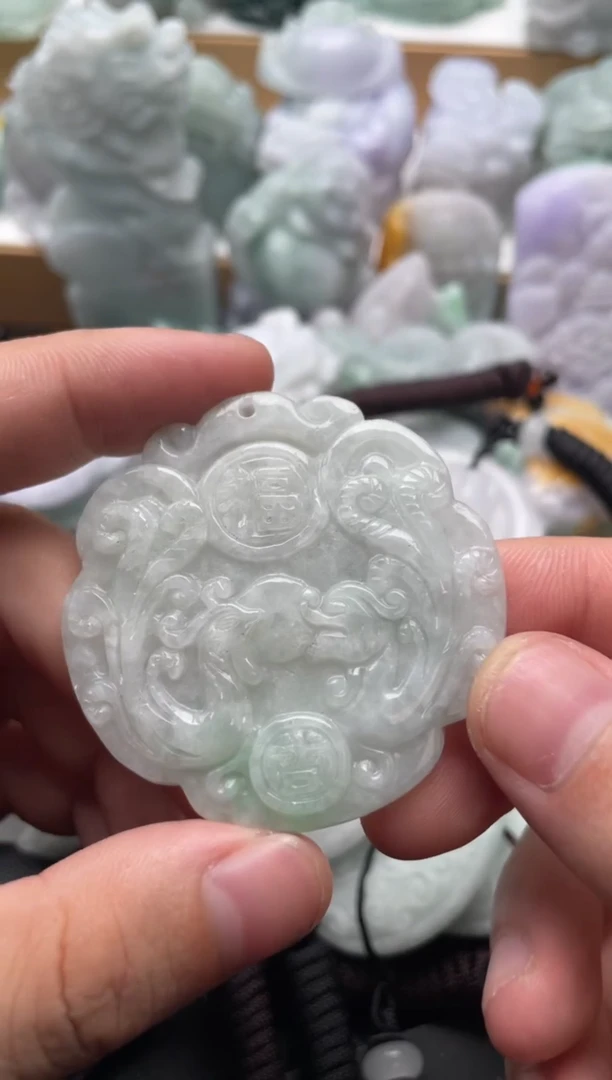 吊坠(不含链)未镶嵌翡翠1