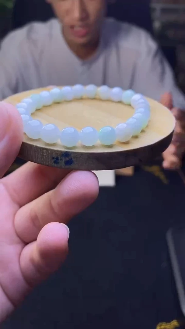 定制翡翠未镶嵌天然缅甸A货翡翠，多样性发货，拍一发一